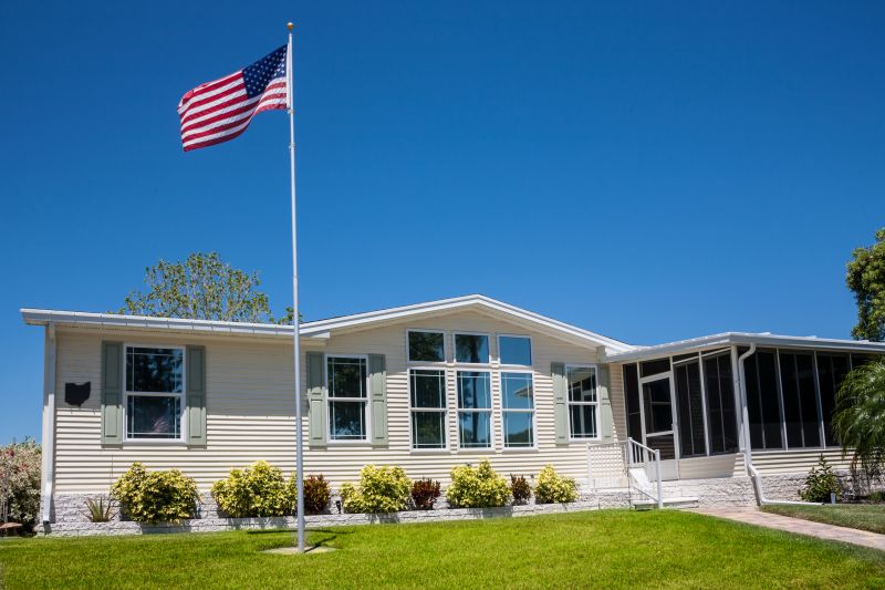 Best Vinyl Siding Replacement Contractors in Crystal Lake, IL